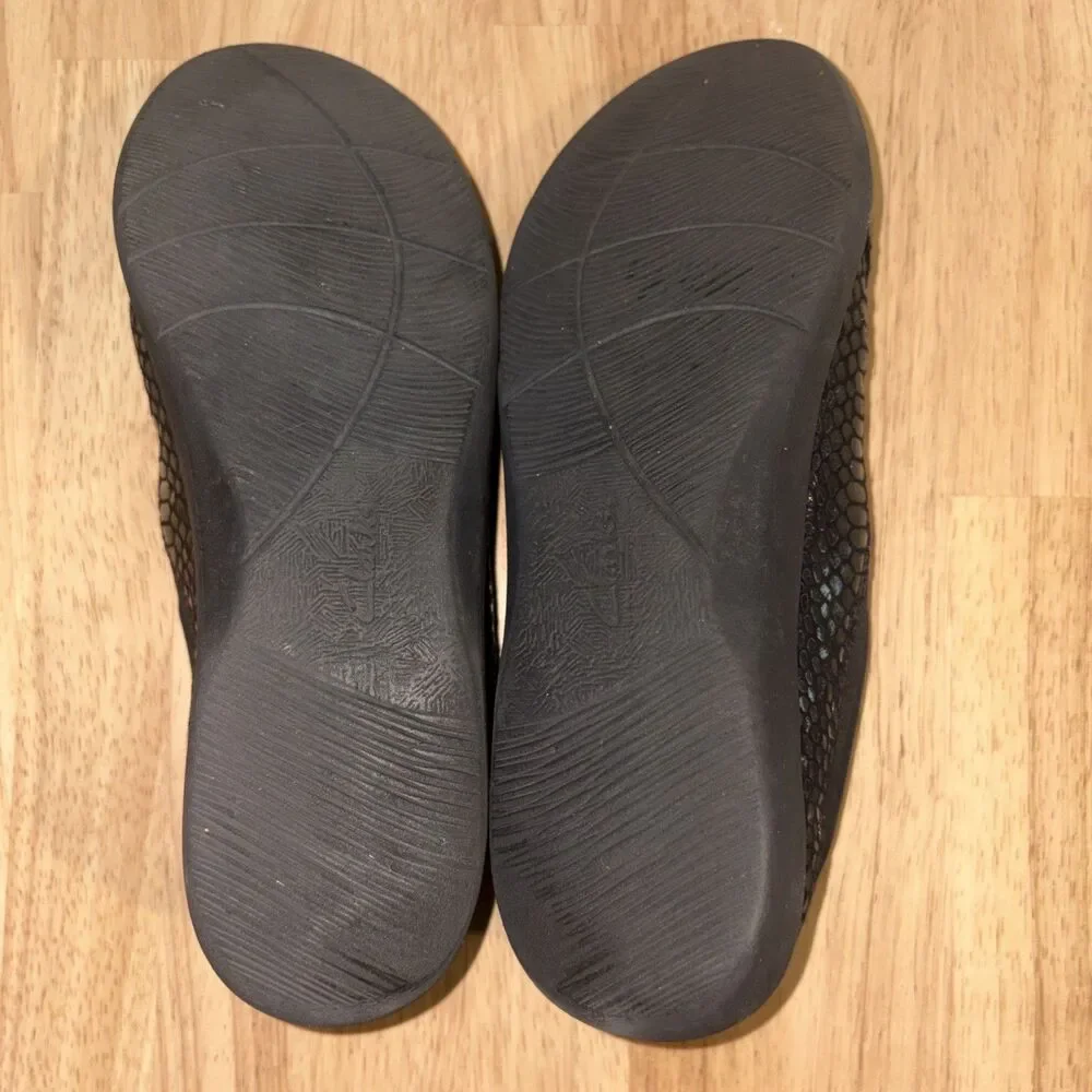 Clarks Cloudsteppers Black Reptile Print Slip On Comfort Shoes 8M
